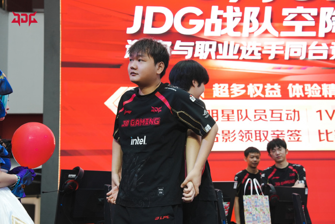 Anti-Korean Pioneer? Yagao has been undefeated in BO5 against LCK teams in the past two years, including defeating GEN twice