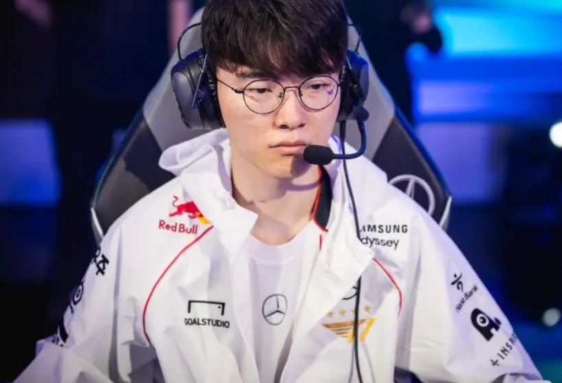  faker : I think GEN, HLE, and BLG have a bigger chance of winning