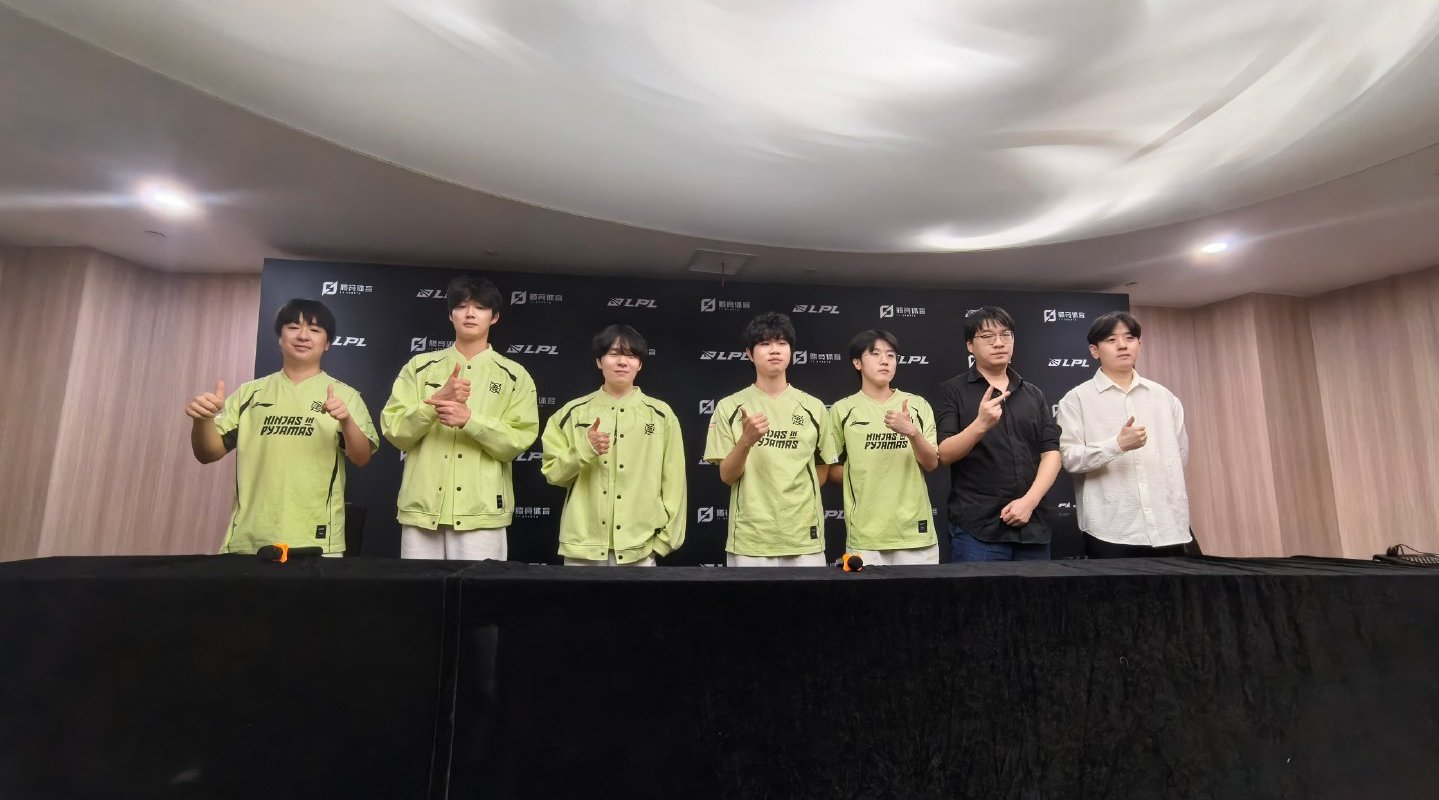 NIP phỏng vấn người chiến thắng sau trận đấu  shanji : Thật sự hạ gục  JD Gaming  trong một từ, tuyệt!