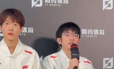  Flandre  talks about tanky Jayce: You feel like you can never die with this outfit, but the damage may be a bit low