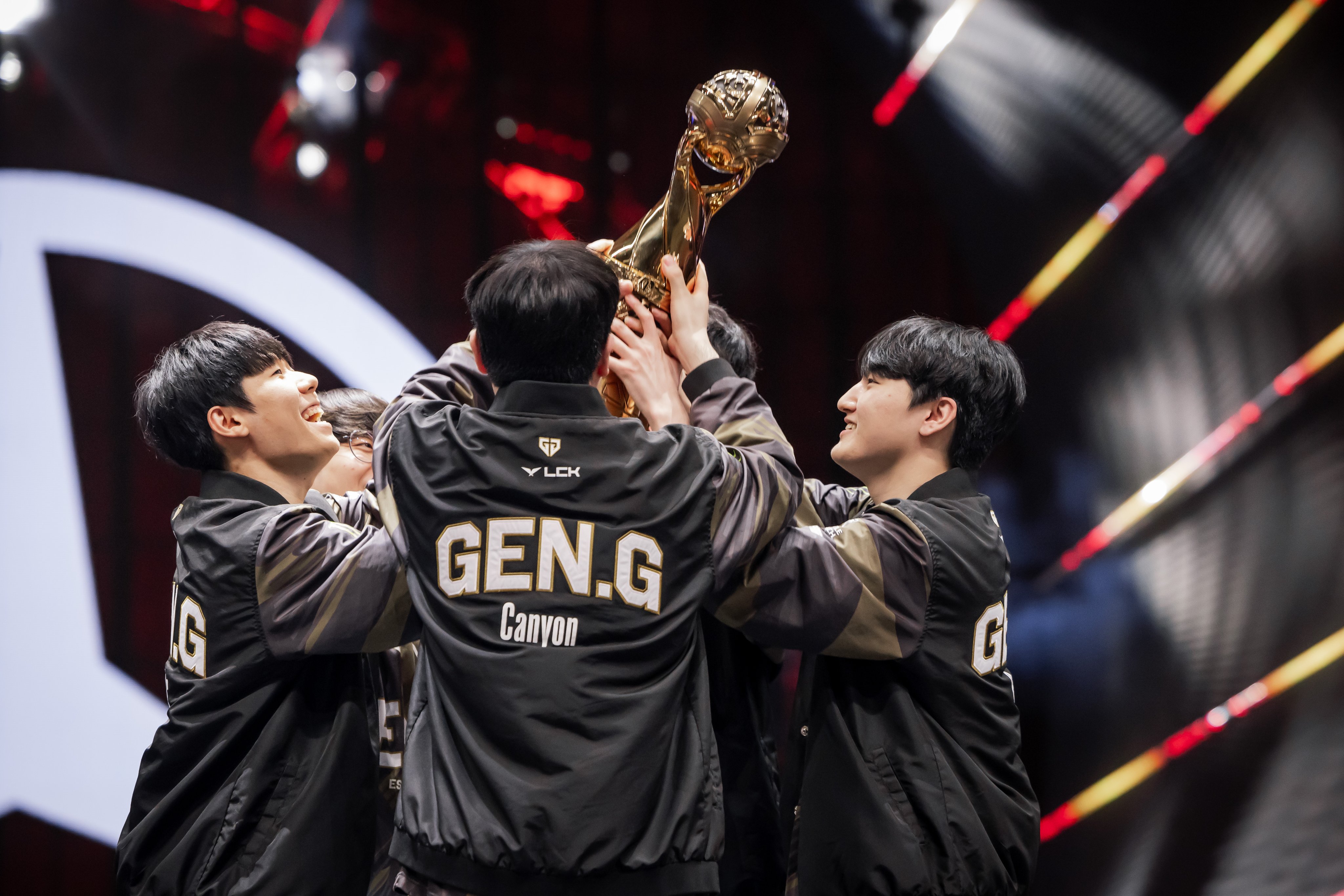 GEN is guaranteed to secure the second seed qualification for LCK, and their previous MSI championship has already confirmed their direct entry to the World Championship.