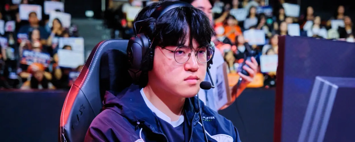 Hanwha Life 逆转战胜  T1  以 3-2 晋级 LCK 上半区决赛