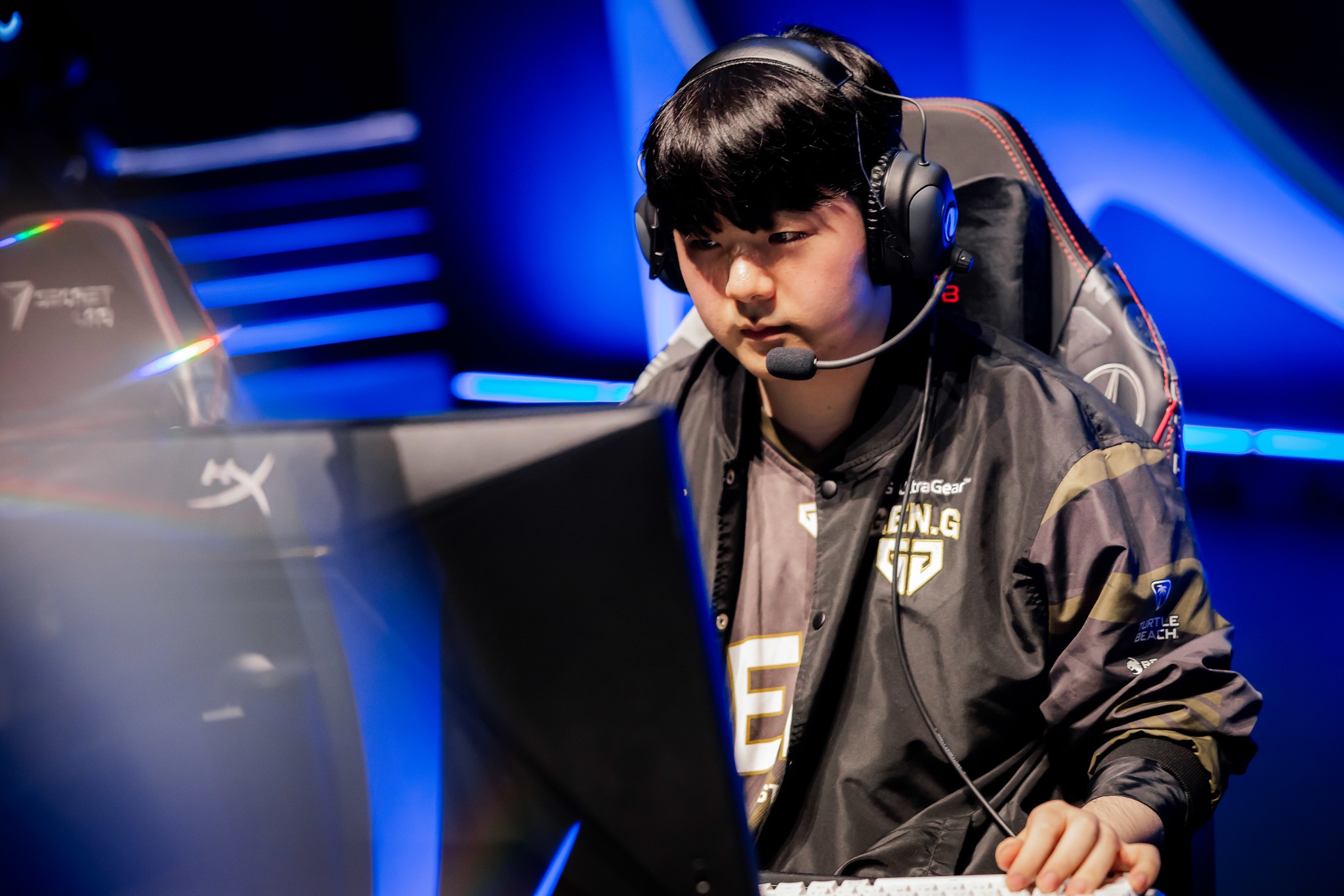 榜首轮流做！Canyon以2088分反超Viper再次登顶韩服