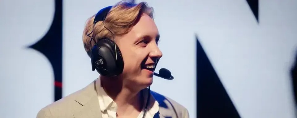  Team Vitality  Pad: "Time to Try Being Myself"