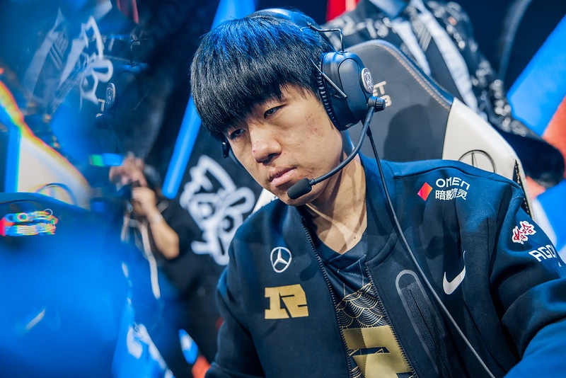 After winning MSI, GALA has only a mere 18% win rate when facing South Korean bot lane players