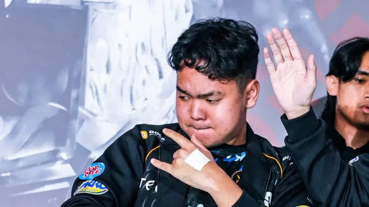  RRQ Hoshi  ได้เข้าสู่รอบ Playoff หลังจาก MPL Indonesia Season 15 สัปดาห์ที่ 7