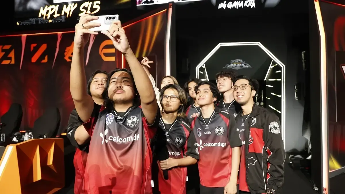 SRG.OG và  HomeBois  đã giành được vị trí Playoff trong MPL Malaysia Season 15 Tuần 4