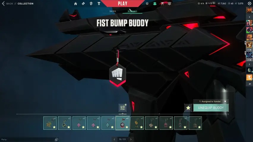 A Valorant player received an exclusive Fist Bump Gun Buddy from a Riot Games employee