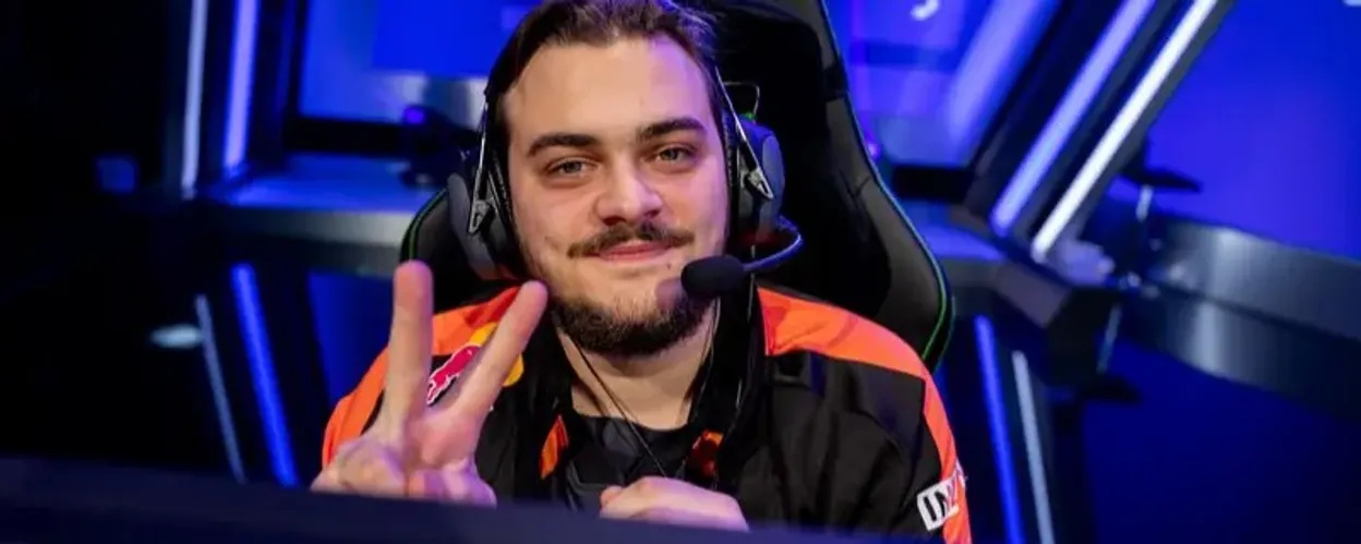 Fnatic 据报道将在2026赛季后与Veqaj分道扬镳
