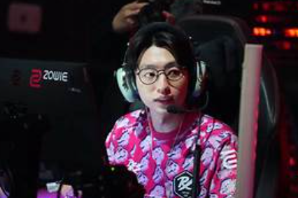  f0rsakeN  reveals thoughts on upcoming decider against EDG in press conference