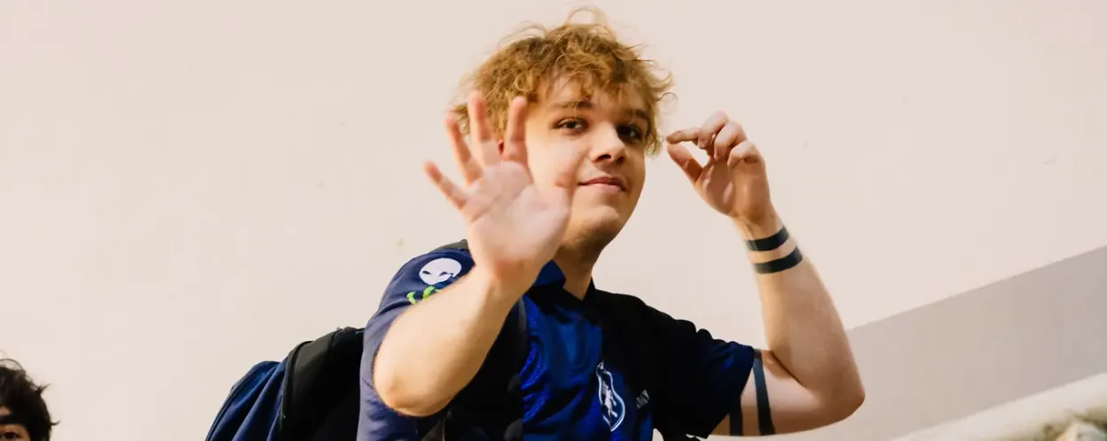 kamyk substitui RobbieBk no Gentle Mates Roster