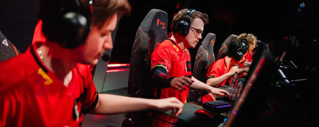  Evil Geniuses  Advance to Playoffs,  Sentinels  Finish Stage Undefeated - VCT 2025: Americas Stage 2